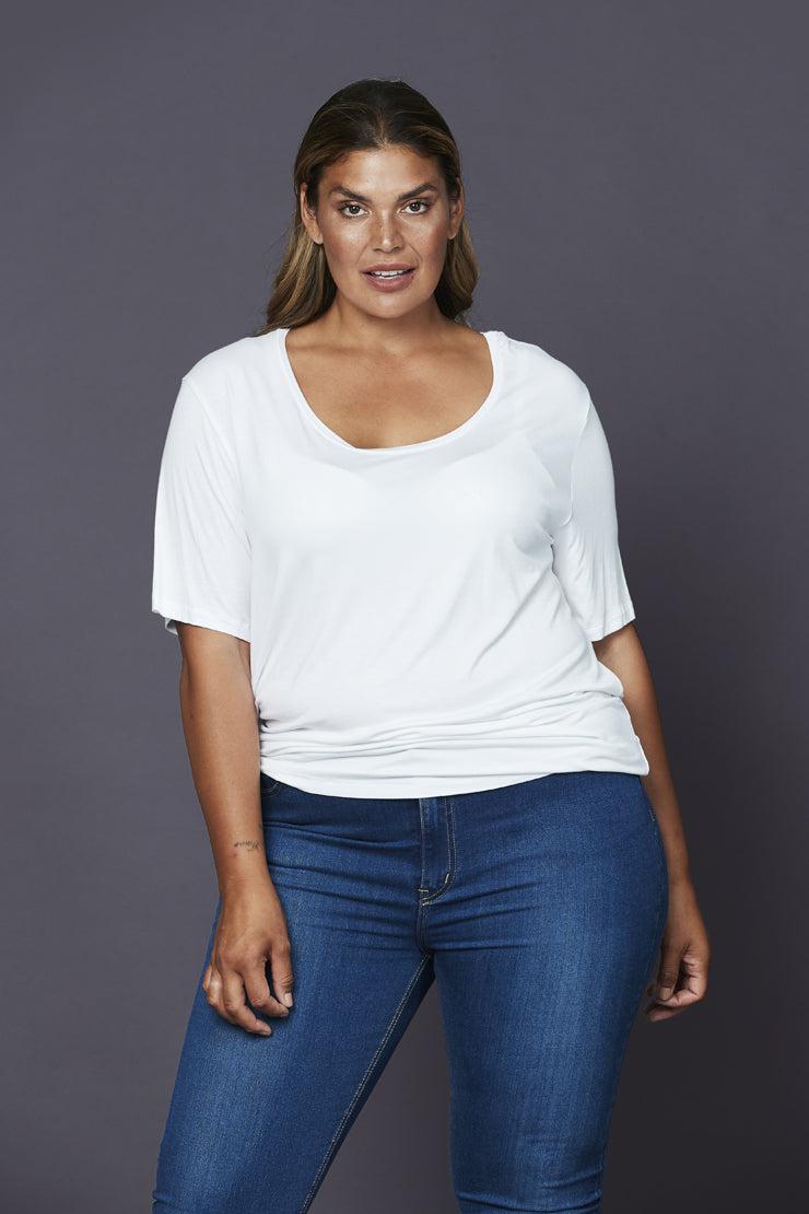 Paris White Tee - Embody Women